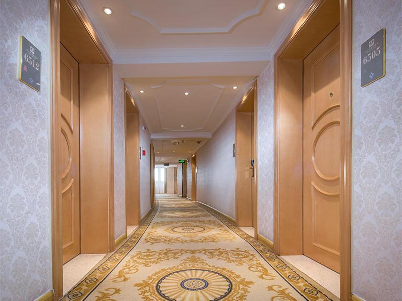Vienna 3 Best Hotel Guangxi Nanning Station Екстер'єр фото
