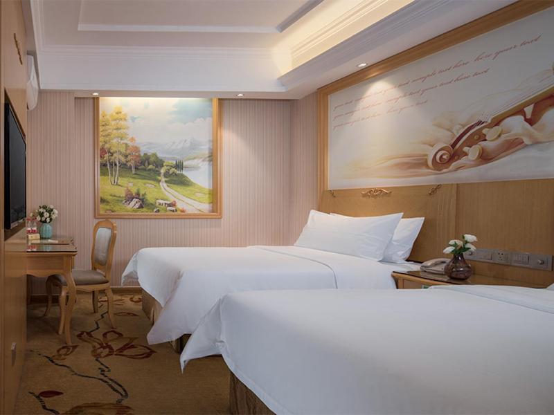 Vienna 3 Best Hotel Guangxi Nanning Station Екстер'єр фото